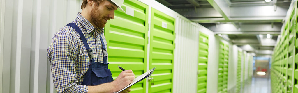 How does self storage work